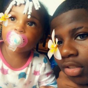 Meet your Posher, Emmanuel